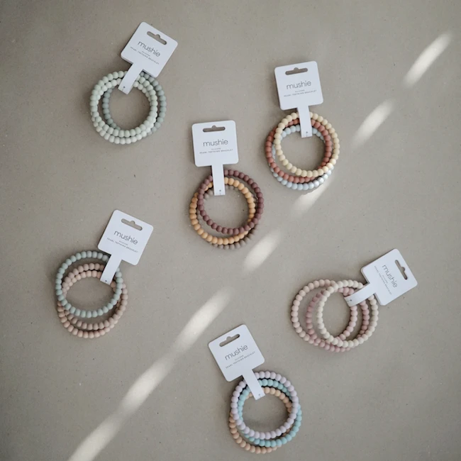 Mushie PEARL TEETHING BRACELET SET OF 3 7 Mushie PEARL TEETHING BRACELET SET OF 3 - Image 5