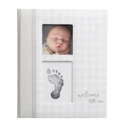 Pearhead GINGHAM BABY MEMORY BOOK AND CLEAN-TOUCH INK PAD IN GRAY