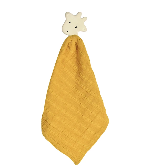 Tikiri GIRAFFE COMFORTER WITH NATURAL RUBBER TEETHER 3 Tikiri GIRAFFE COMFORTER WITH NATURAL RUBBER TEETHER