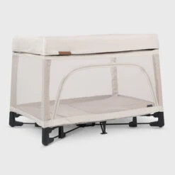 Uppababy REMI TRAVEL CRIB & PLAYARD IN CHARLIE